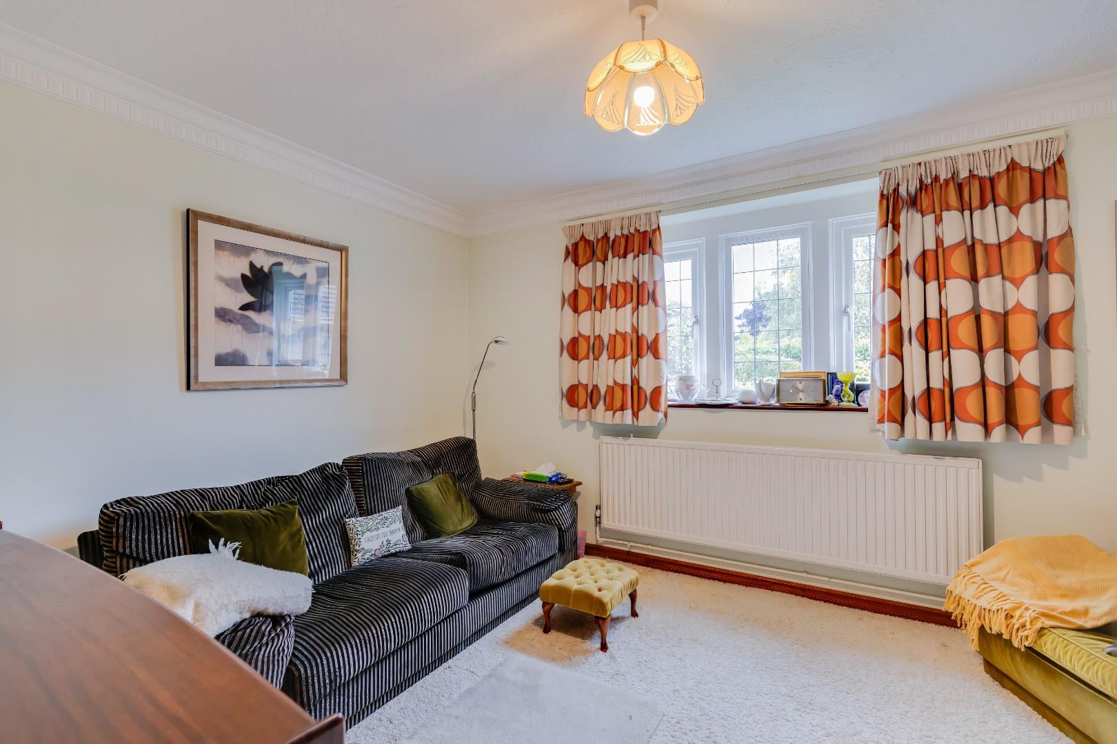 14 Ger Y Llan, St. Nicholas, Vale of Glamorgan, CF5 6FY